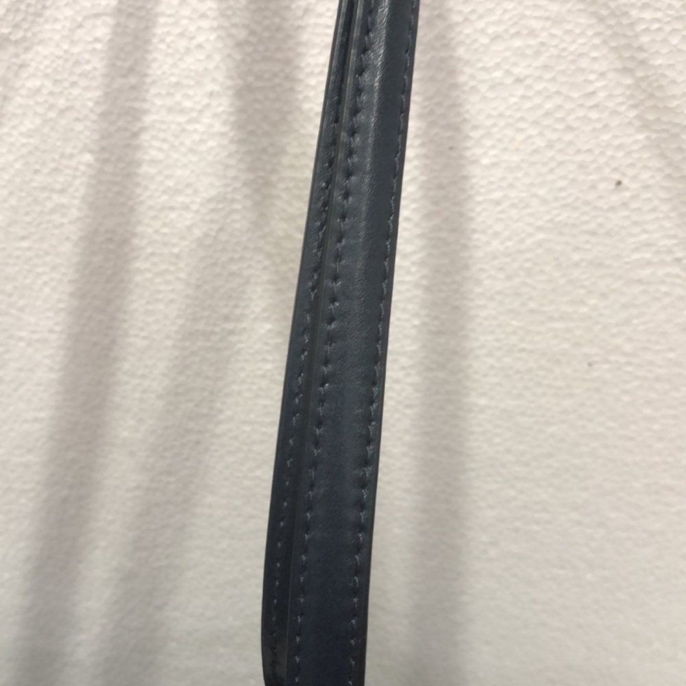 Kate Spade Navy Blue Leather Tote EUC - Picture 2 of 13